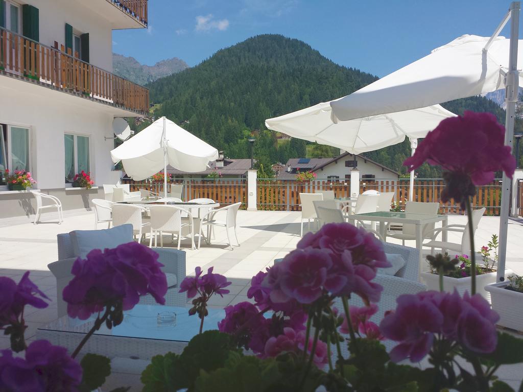 Hotel Pineta Falcade Dış mekan fotoğraf